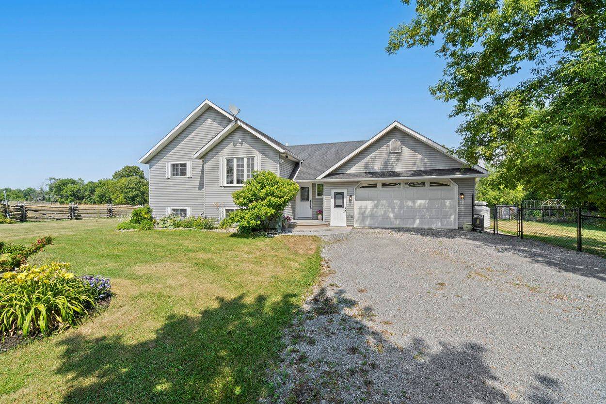 Tweed, ON K0K 3H0,36 Rapids RD