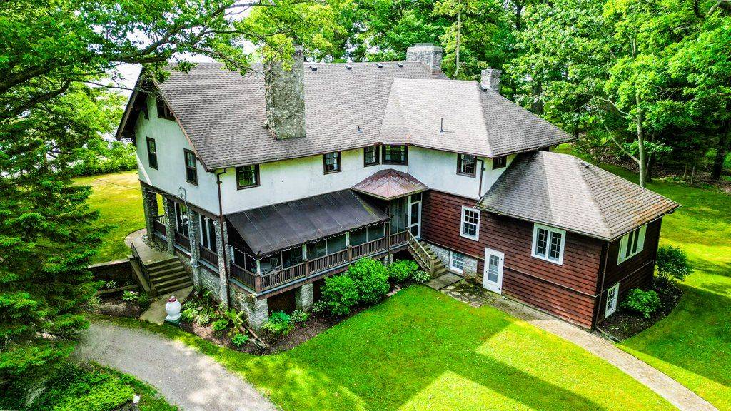 Fort Erie, ON L0S 1N0,683 Pt Abino RD S