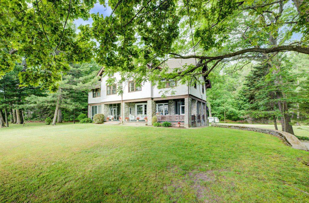 Fort Erie, ON L0S 1N0,683 Pt Abino RD S