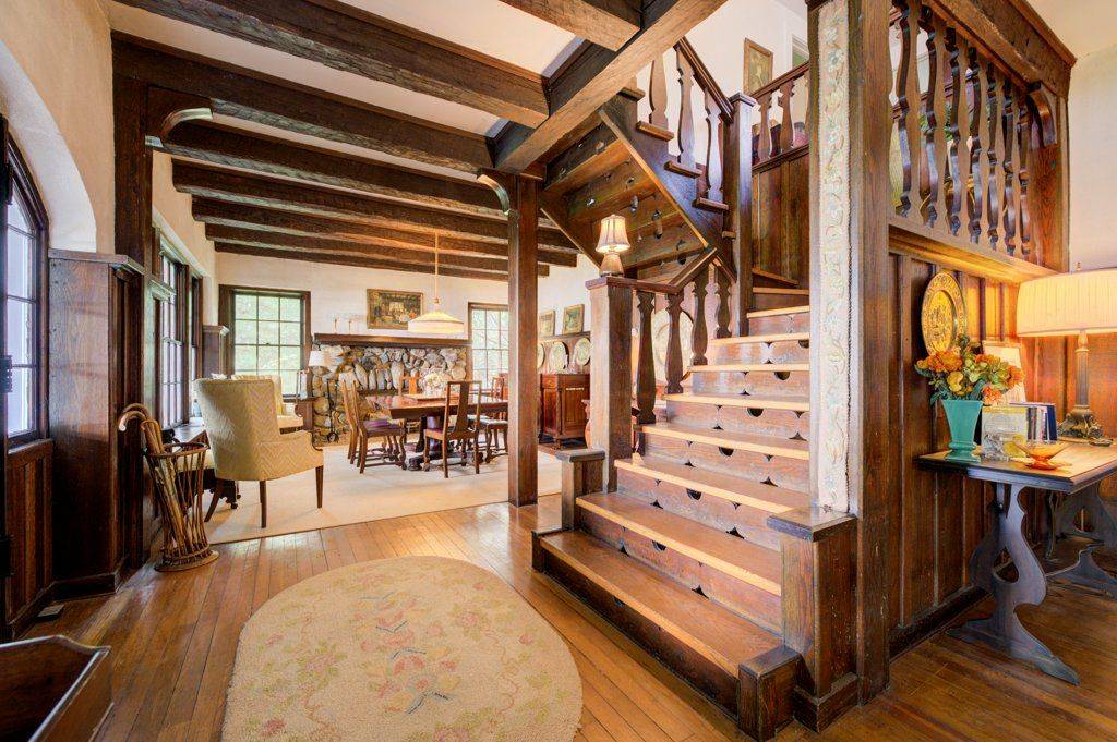 Fort Erie, ON L0S 1N0,683 Pt Abino RD S