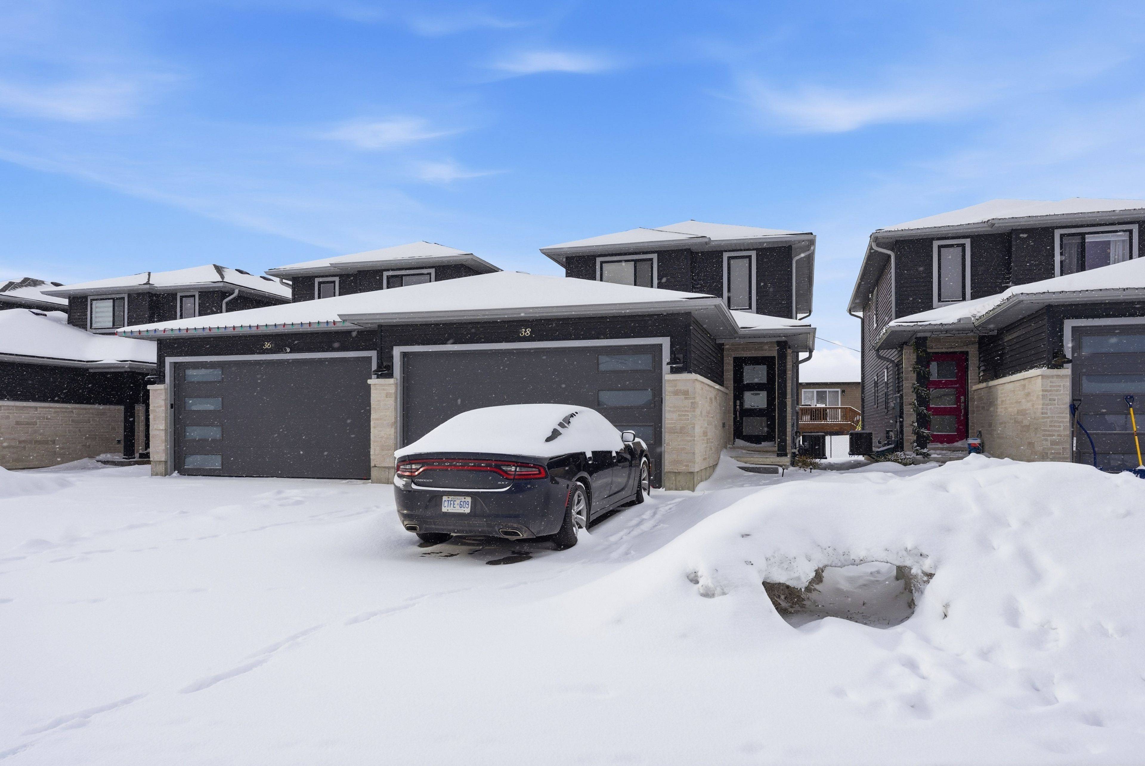 Belleville, ON K8P 0H2,38 Dewal PL