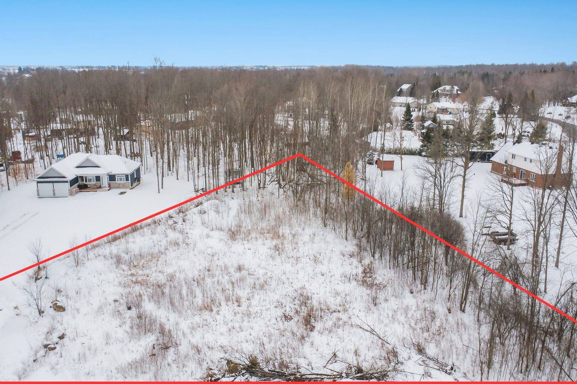 North Dundas, ON K0C 2K0,11730 Tudor Gate PL