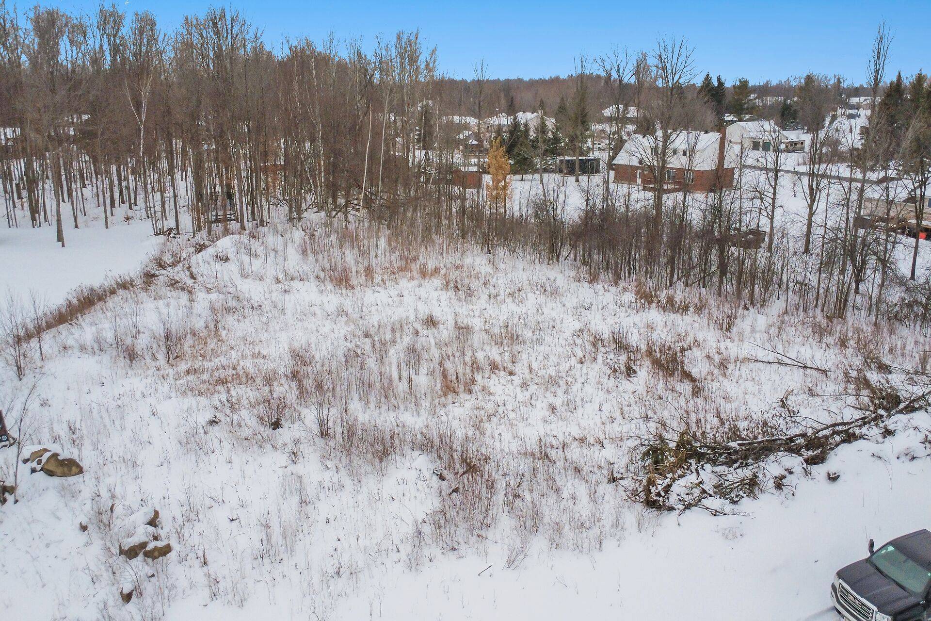 North Dundas, ON K0C 2K0,11730 Tudor Gate PL