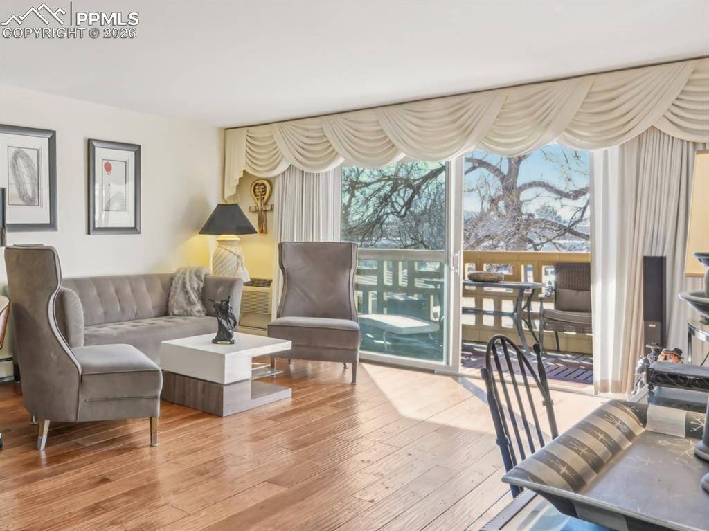 Denver, CO 80247,9355 E Center AVE #7B