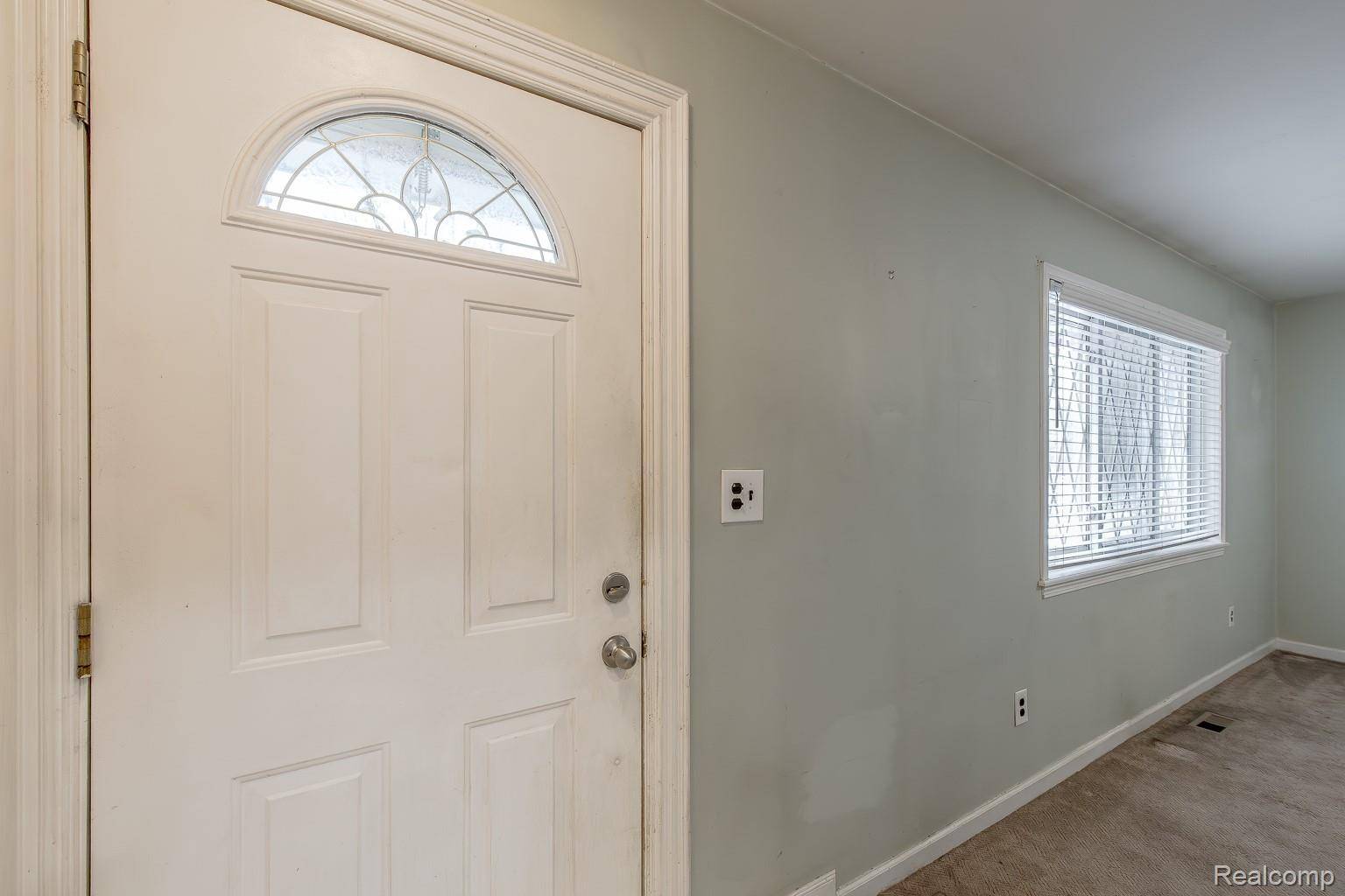 Sterling Heights, MI 48312,12457 Lyford DR