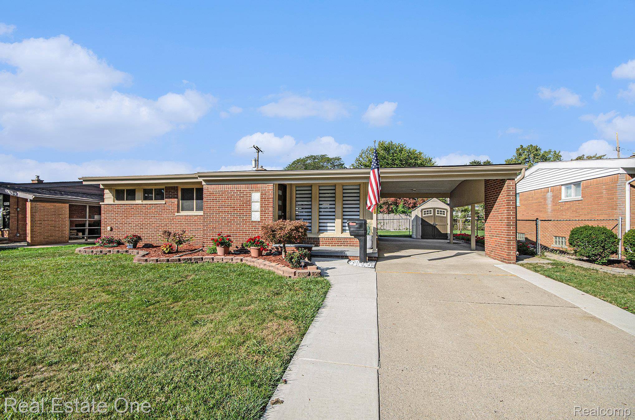 Allen Park, MI 48101,9720 Seavitt DR