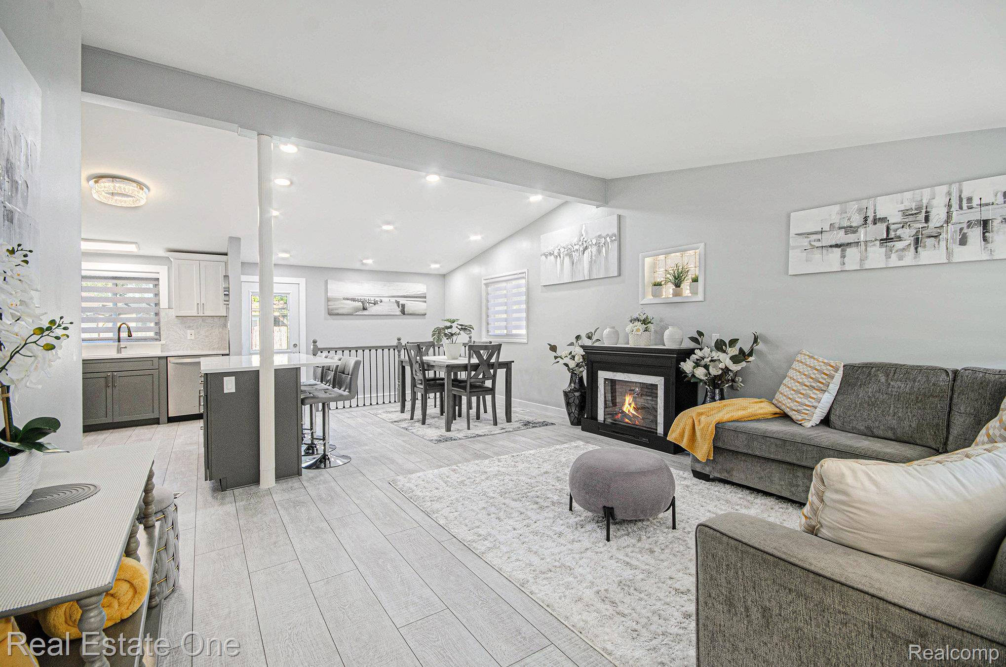 Allen Park, MI 48101,9720 Seavitt DR