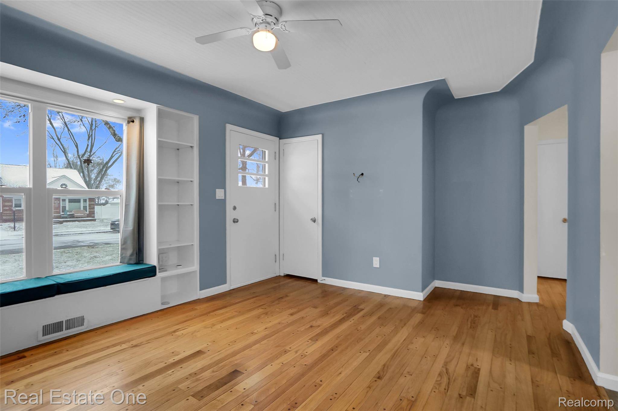 Brighton, MI 48116,700 Whitney ST