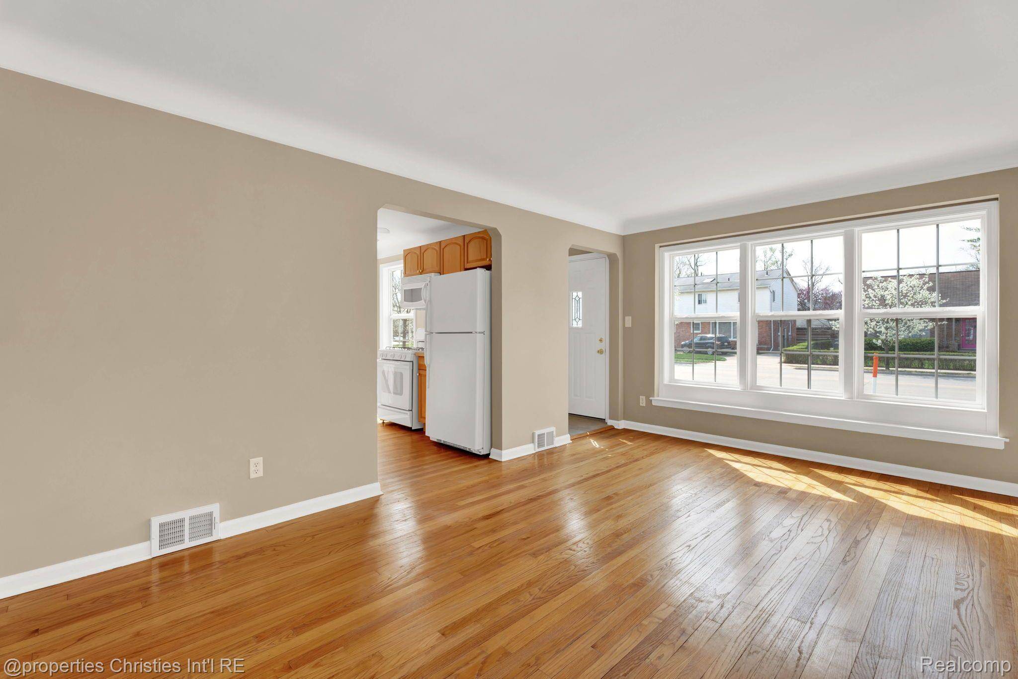 Berkley, MI 48072,1240 W 11 MILE RD