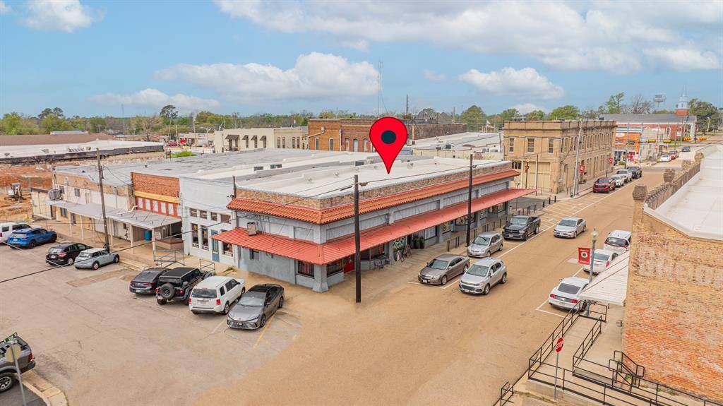 Winnsboro, TX 75494,114 E Elm