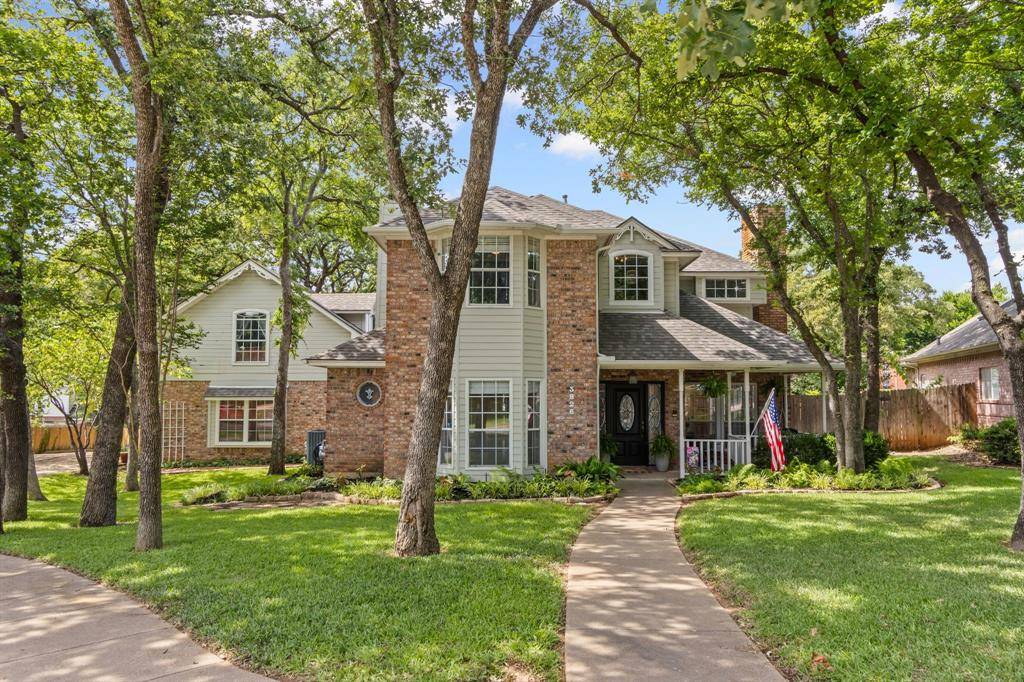 Grapevine, TX 76051,3826 Shady Meadow Drive