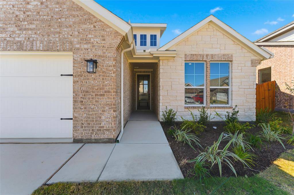 Fort Worth, TX 76052,2045 Kelva Drive