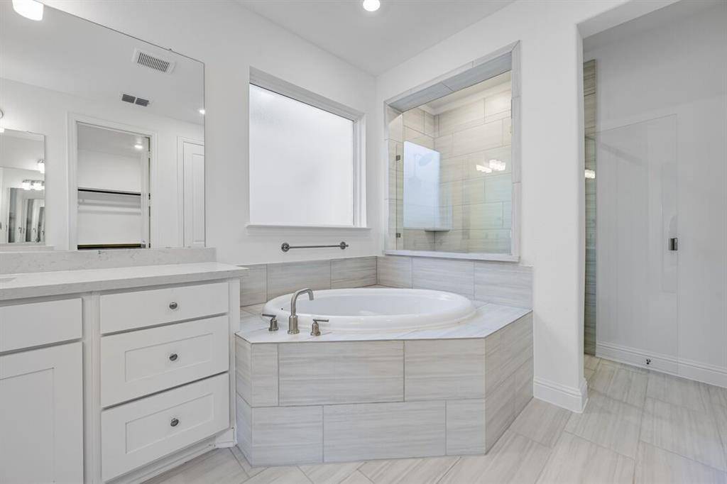 Oak Point, TX 75068,331 Trillium Street