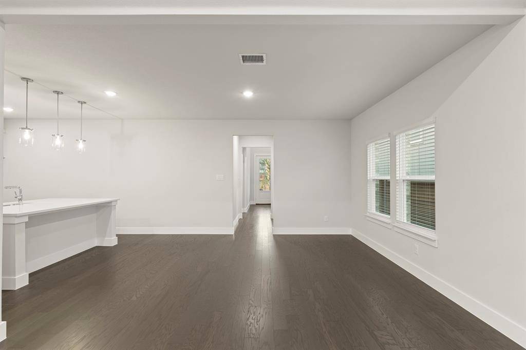 Mesquite, TX 75181,2028 Jasper E