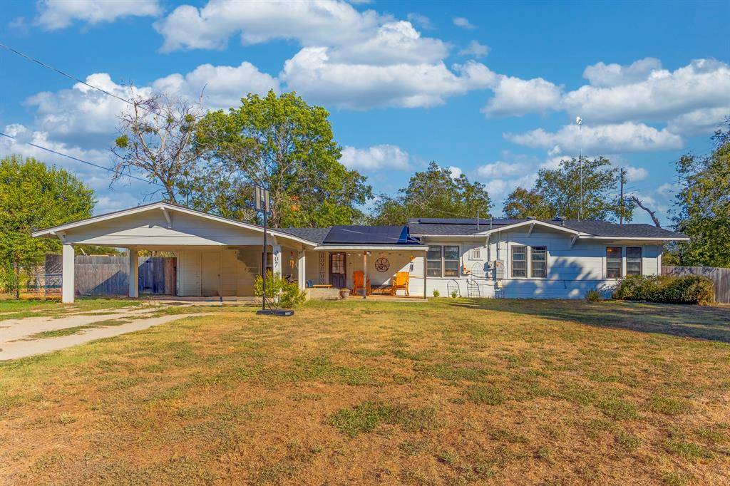 Whitney, TX 76692,207 E Wilson Avenue