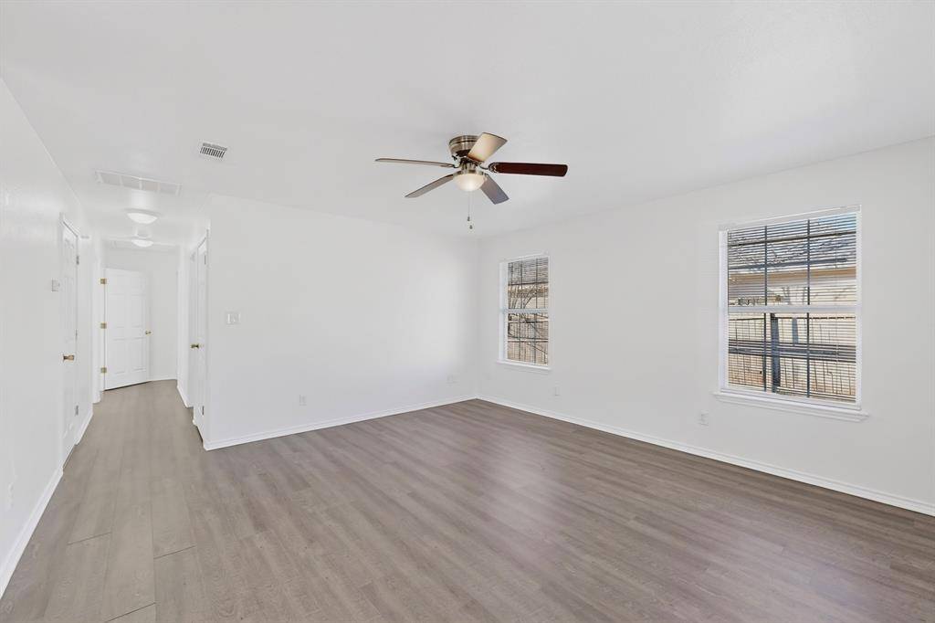 Sherman, TX 75090,604 S Maxey Street