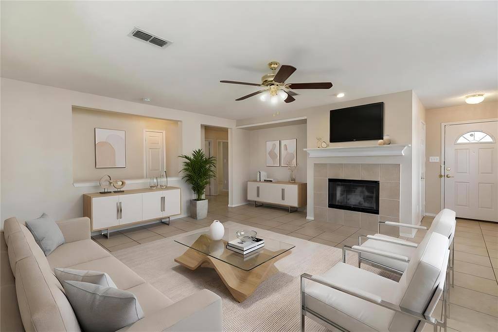 Fort Worth, TX 76120,7928 Meadow Spring Lane