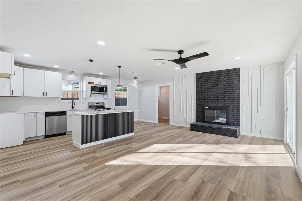 Dallas, TX 75232,6526 Rock Canyon Trail