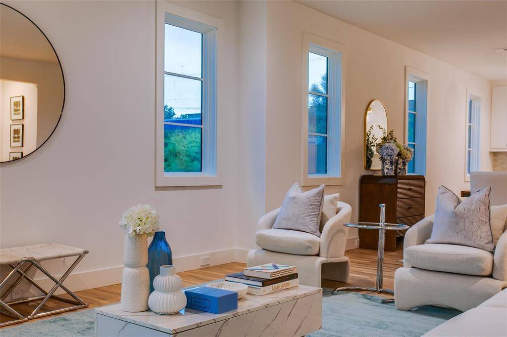 Dallas, TX 75206,7207 Gaston Avenue #504