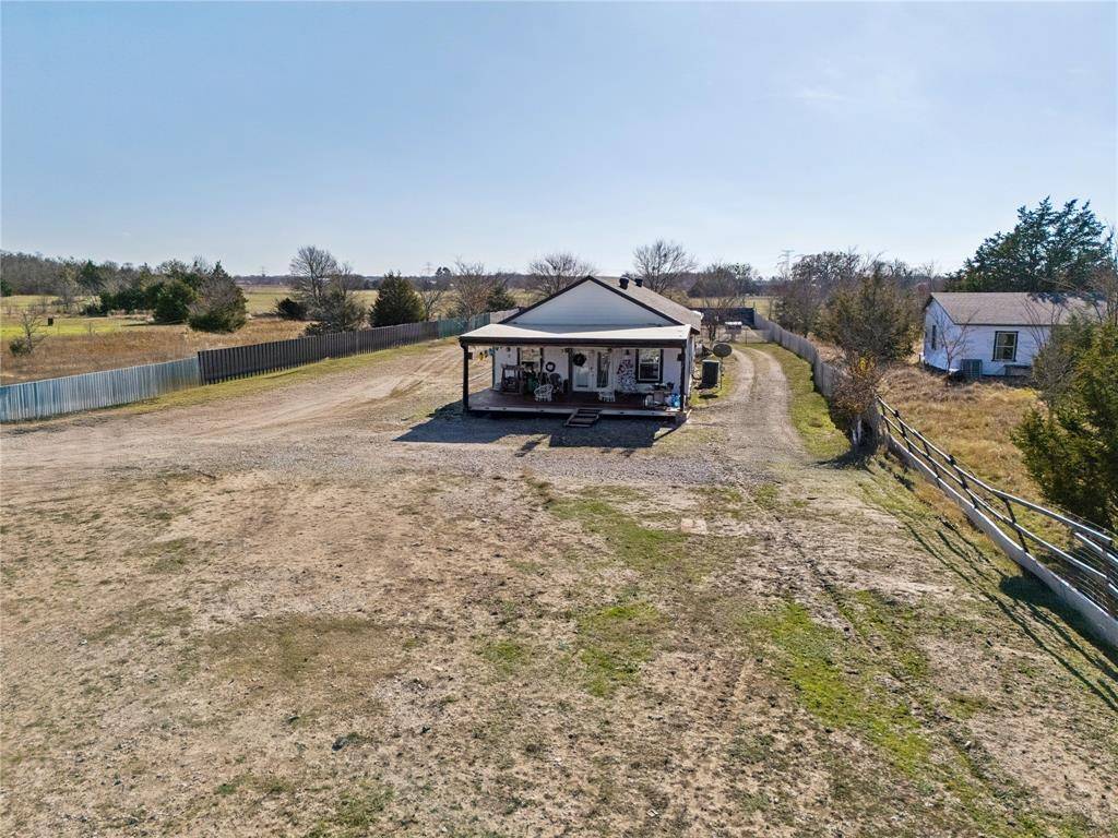 Kemp, TX 75143,21896 County Road 4072