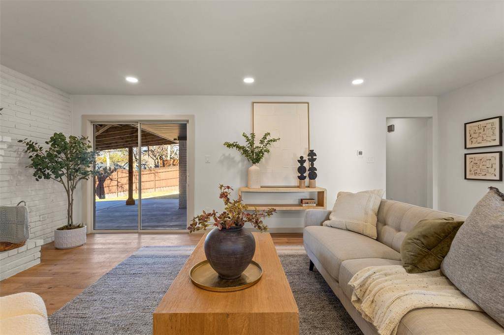 Dallas, TX 75218,10505 Silverock Drive