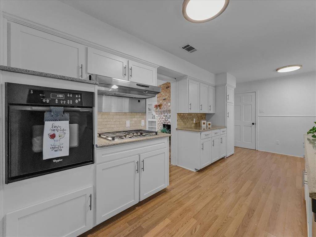 Dallas, TX 75228,2709 Ripplewood Drive