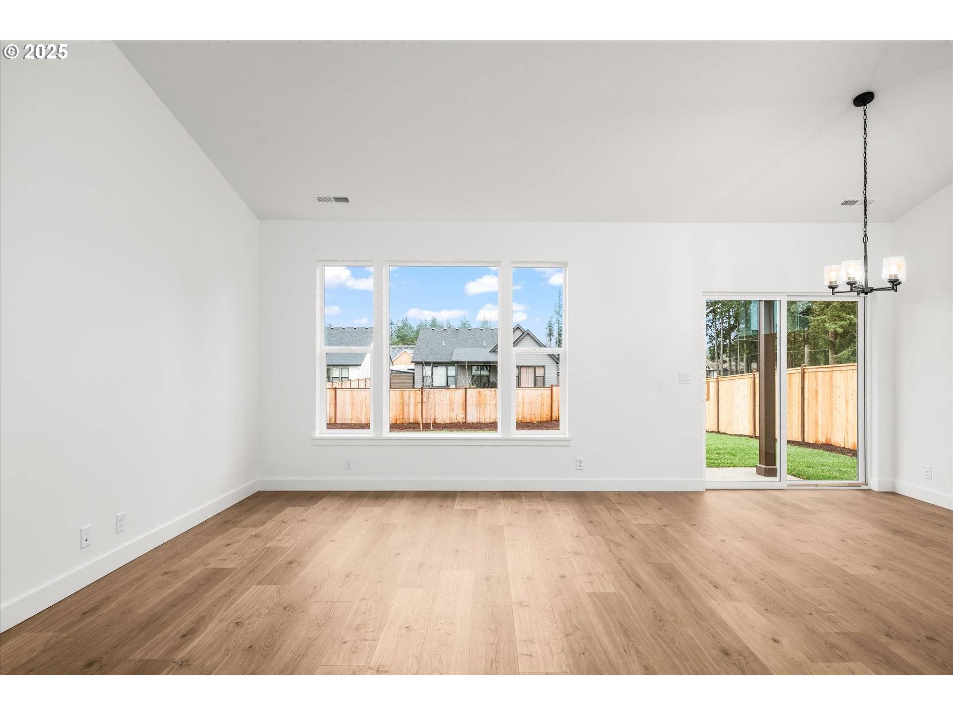 Veneta, OR 97487,88091 JAMESON WAY