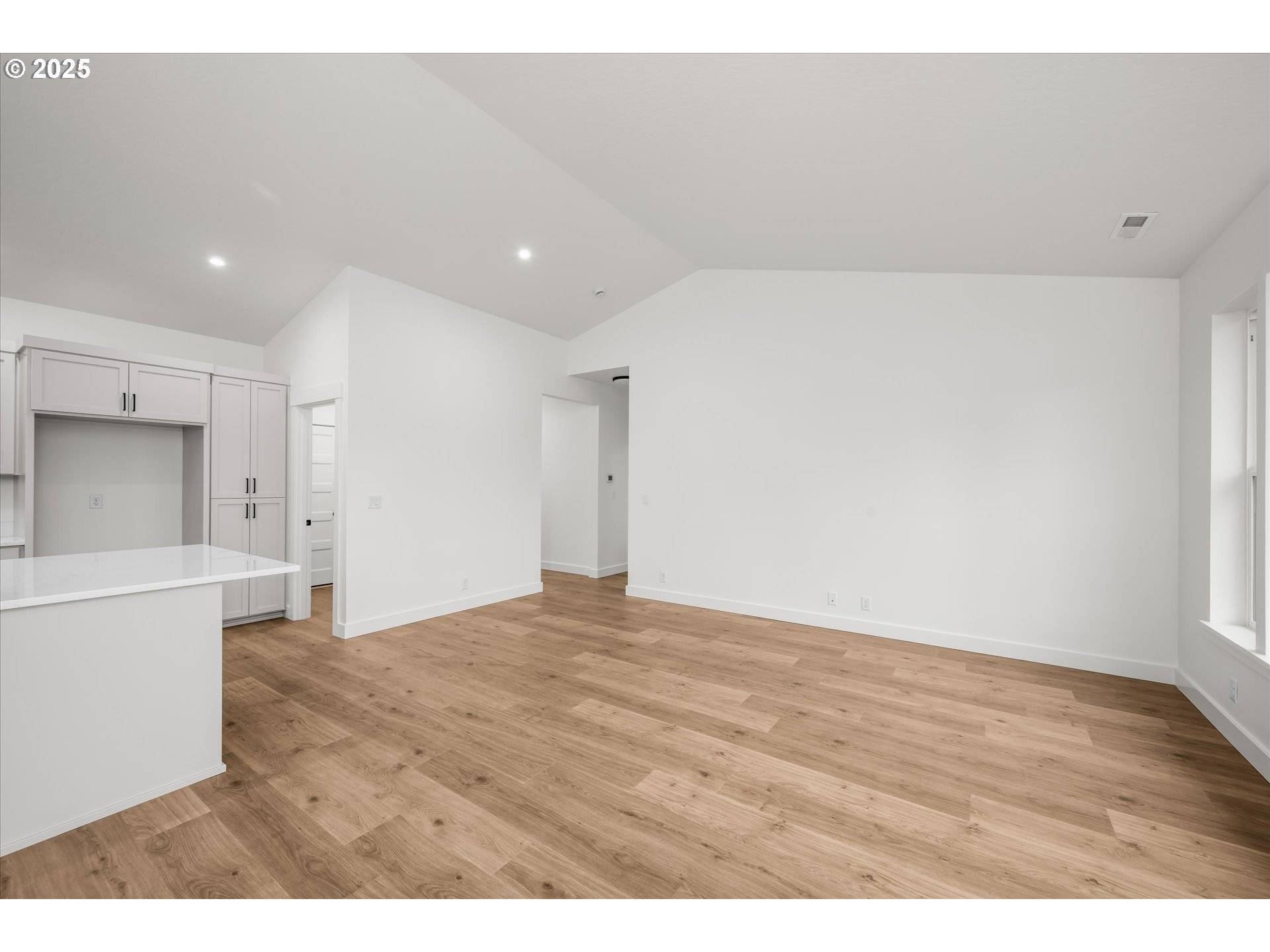 Veneta, OR 97487,88091 JAMESON WAY