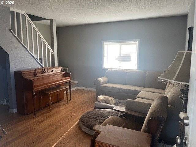 Yamhill, OR 97148,395 S LARCH PL