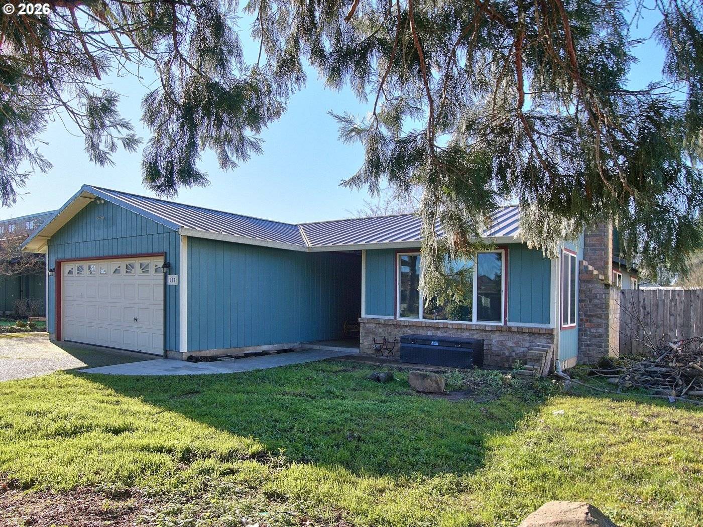 Mc Minnville, OR 97128,211 NE KINGWOOD ST