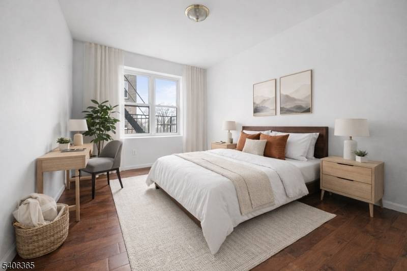 East Orange City, NJ 07017,133 N Maple Ave #302