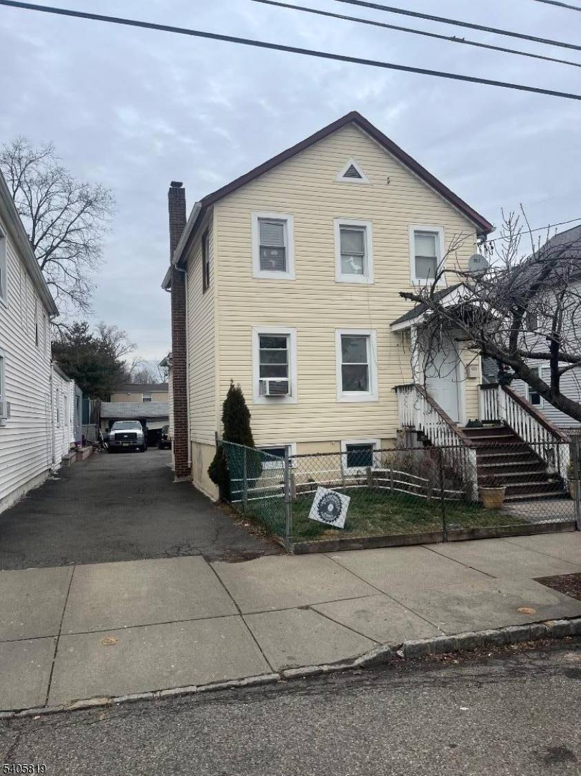 West Orange Twp., NJ 07052,29 White St