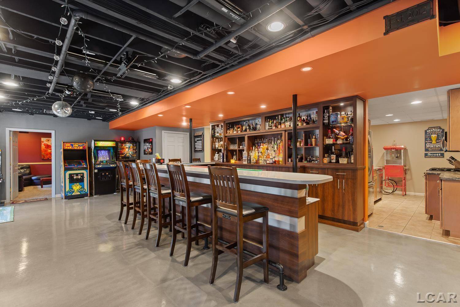 South Lyon, MI 48178,13000 Riviera CT