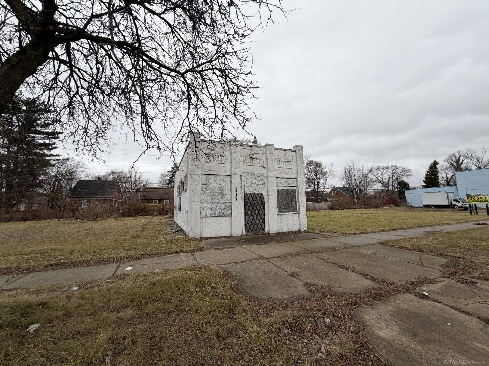 Detroit, MI 48234,19371 VAN DYKE ST