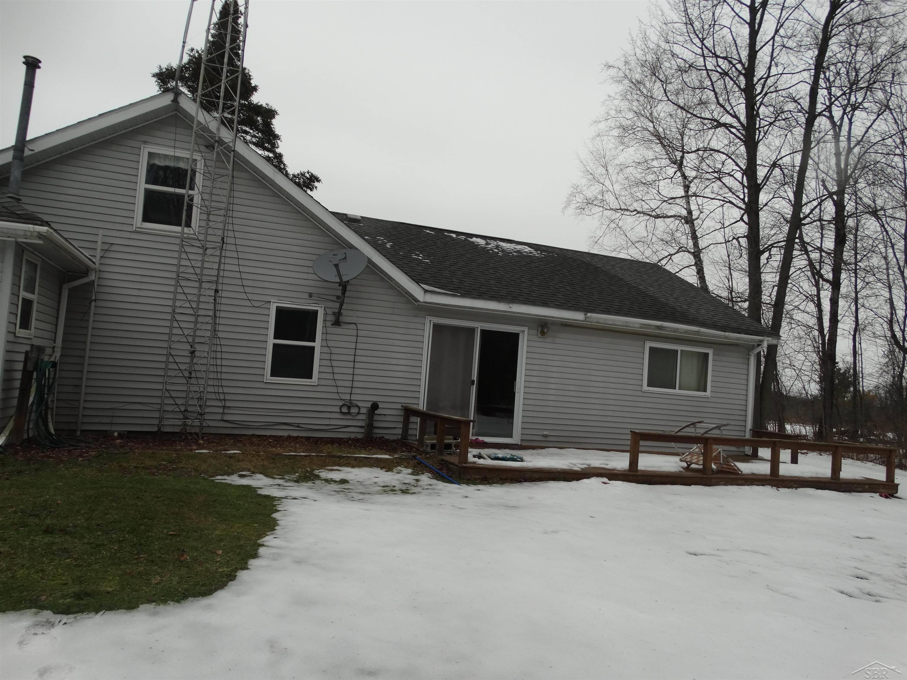 Twining, MI 48766,837 W Jose RD