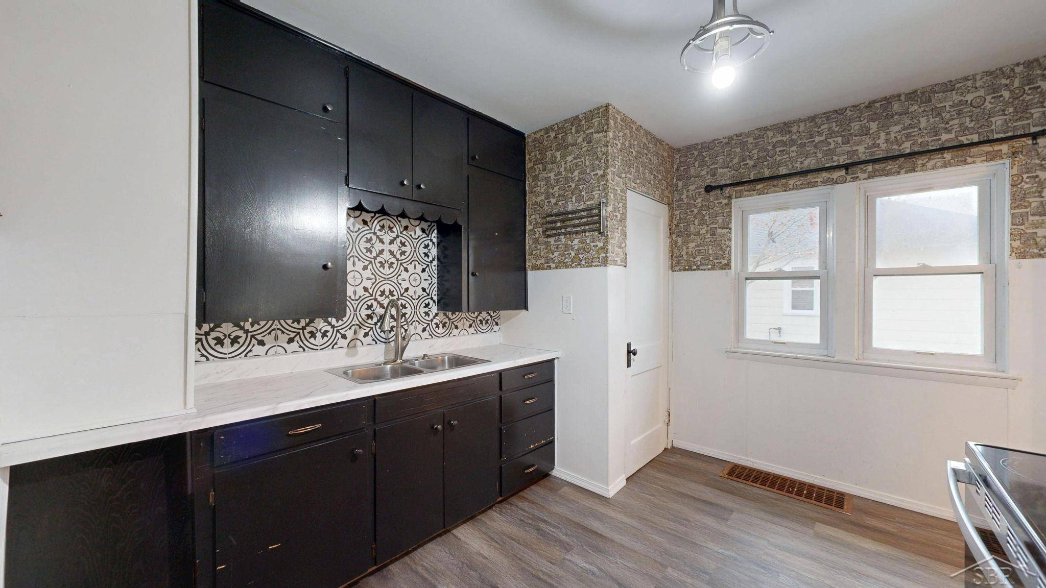 Midland, MI 48640,820 Mill ST