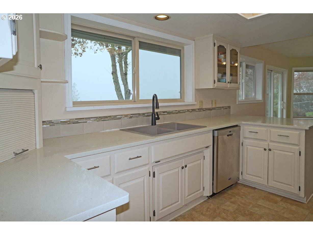 Rogue River, OR 97537,Address not disclosed