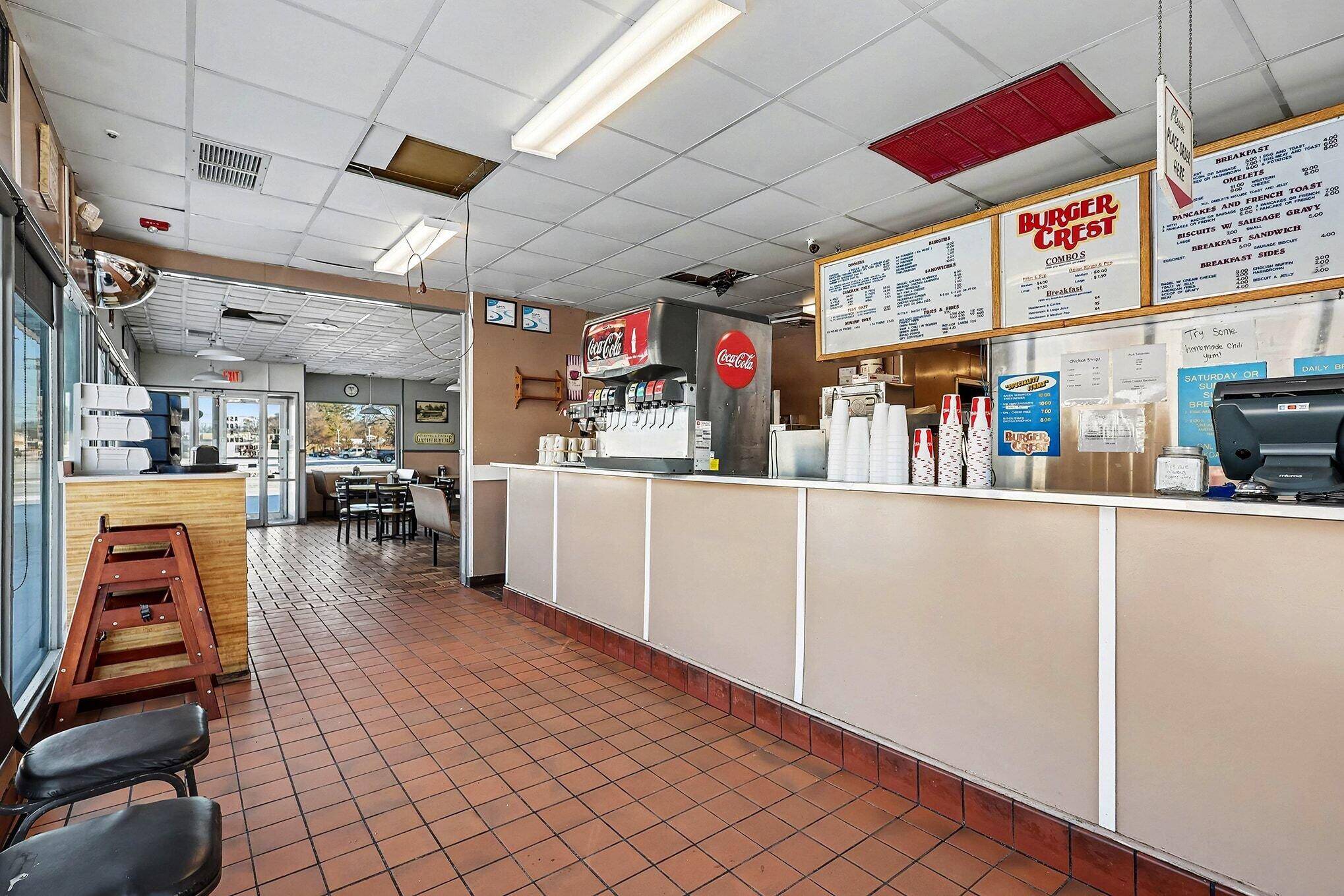 Fruitport, MI 49415,376 N 3rd AVE