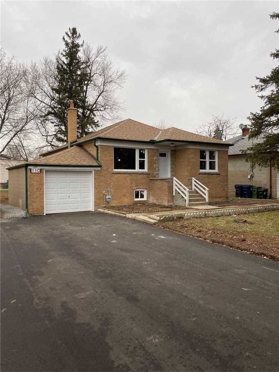 Toronto C06, ON M3H 2E3,110 Clanton Park RD