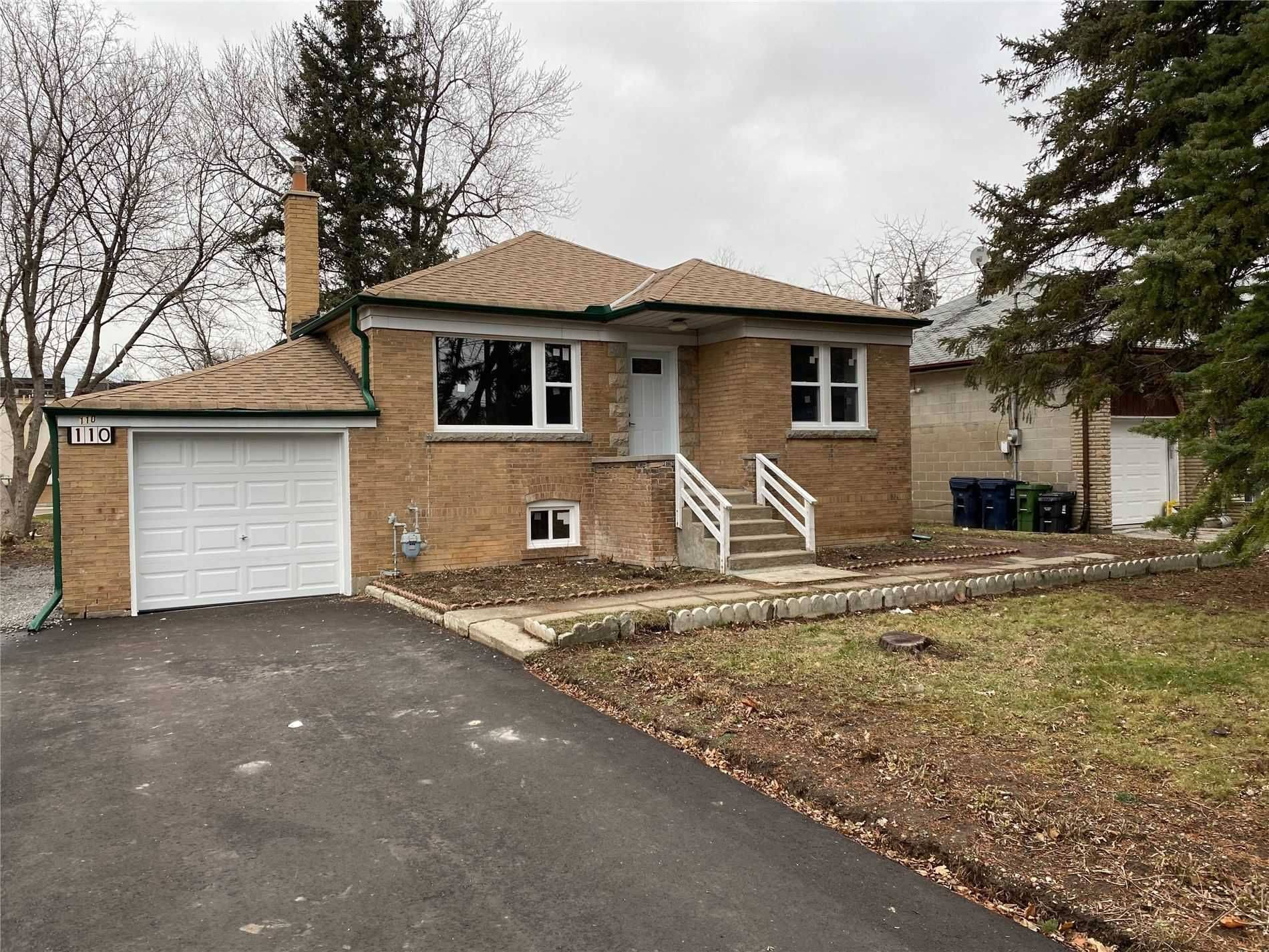 Toronto C06, ON M3H 2E3,110 Clanton Park RD