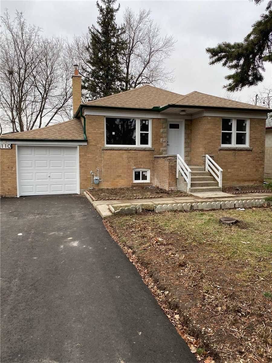 Toronto C06, ON M3H 2E3,110 Clanton Park RD