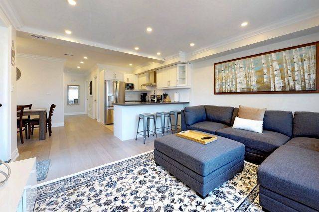 Toronto C01, ON M6J 2T2,41 Beatrice ST #2nd & 3rd Floor