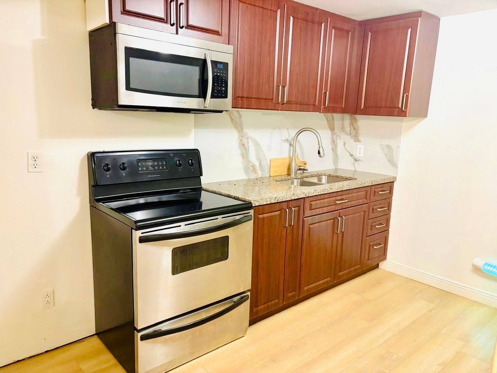 Toronto E05, ON M1T 2X2,27 Dalbret CRES #Bsmt