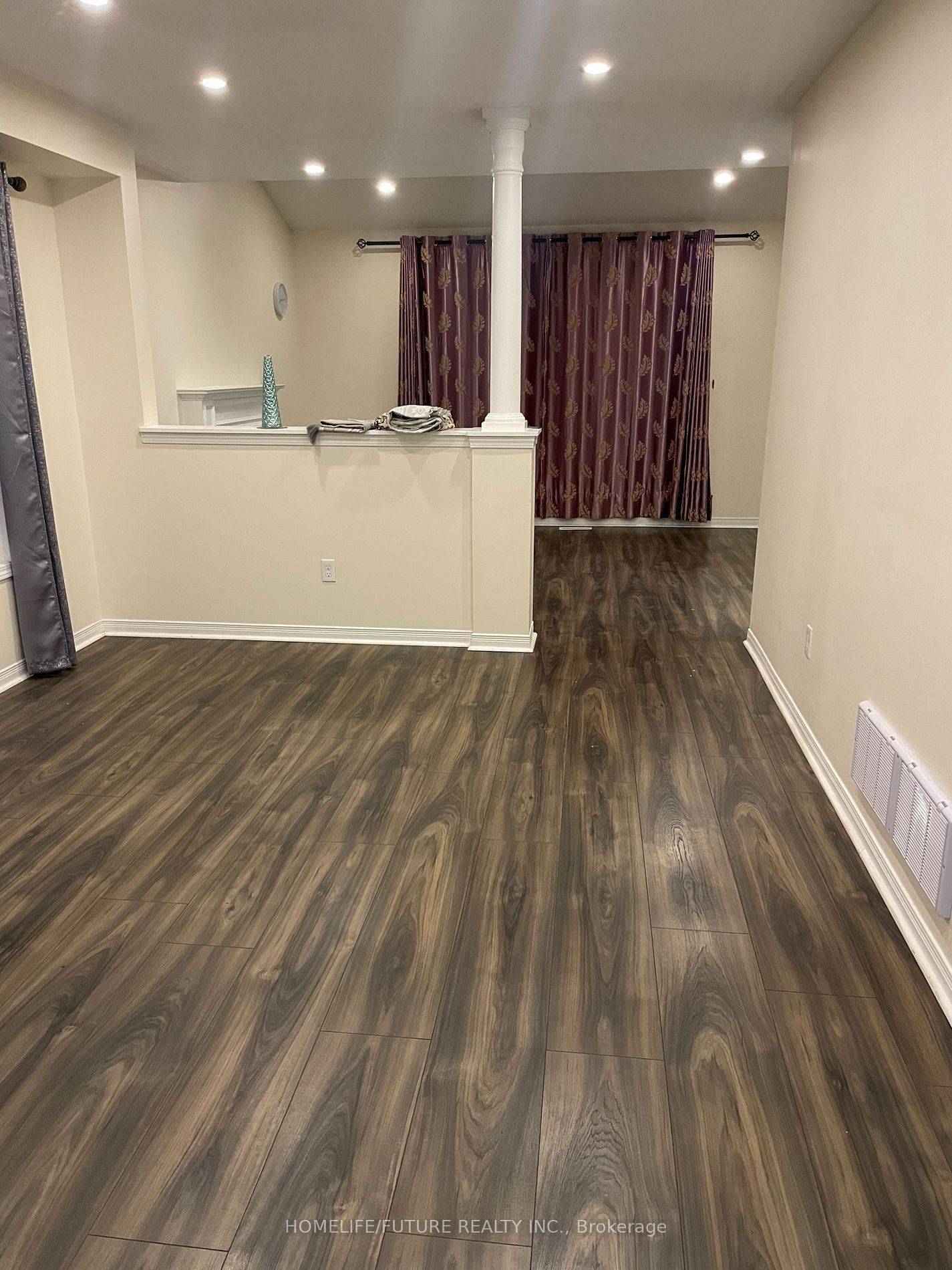 Oshawa, ON L1K 0G6,1359 Whitelaw AVE