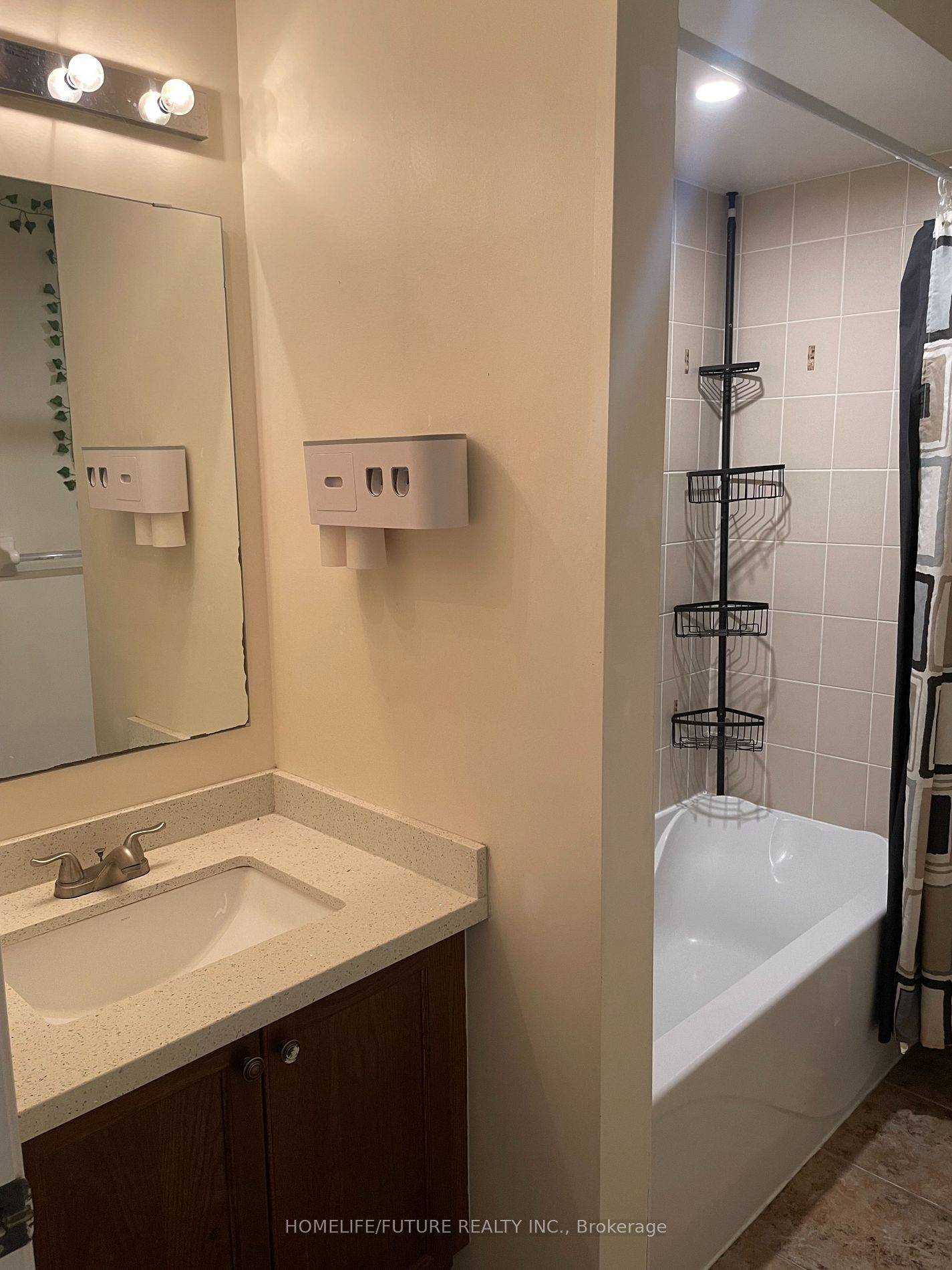 Oshawa, ON L1K 0G6,1359 Whitelaw AVE