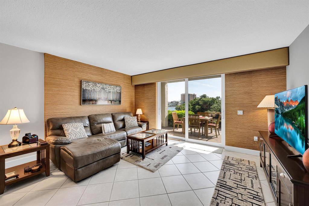 Pompano Beach, FL 33062,2880 NE 14th Street Cswy #110