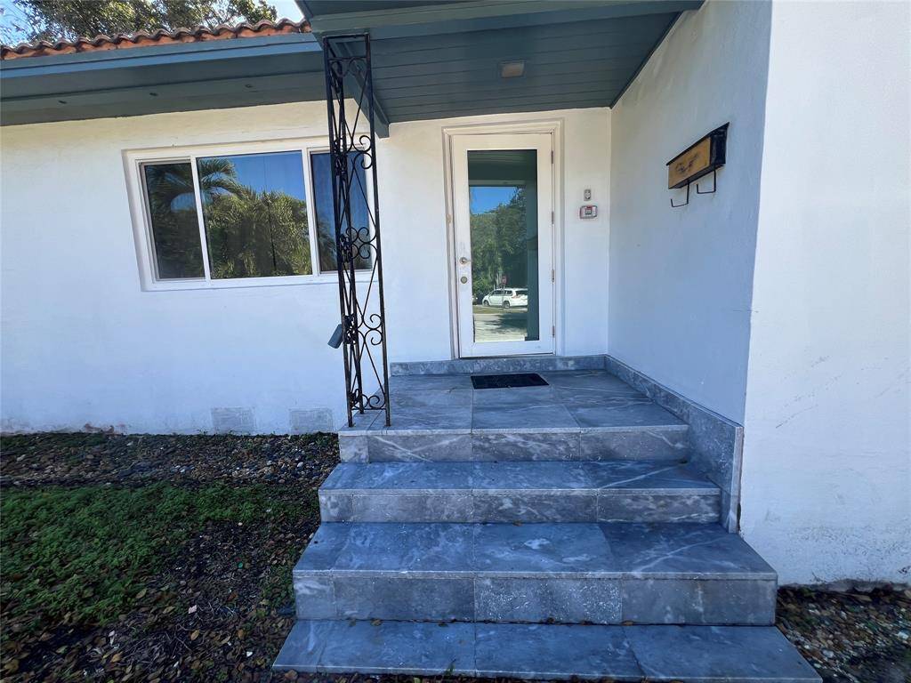 Hollywood, FL 33020,2648 Cleveland St #1