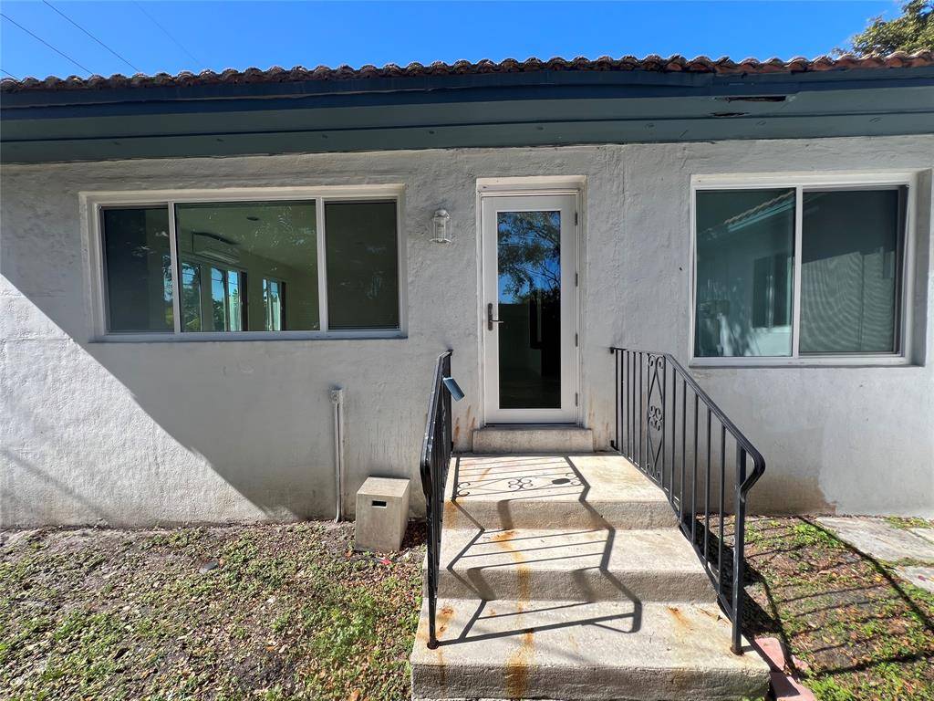 Hollywood, FL 33020,2648 Cleveland St #2