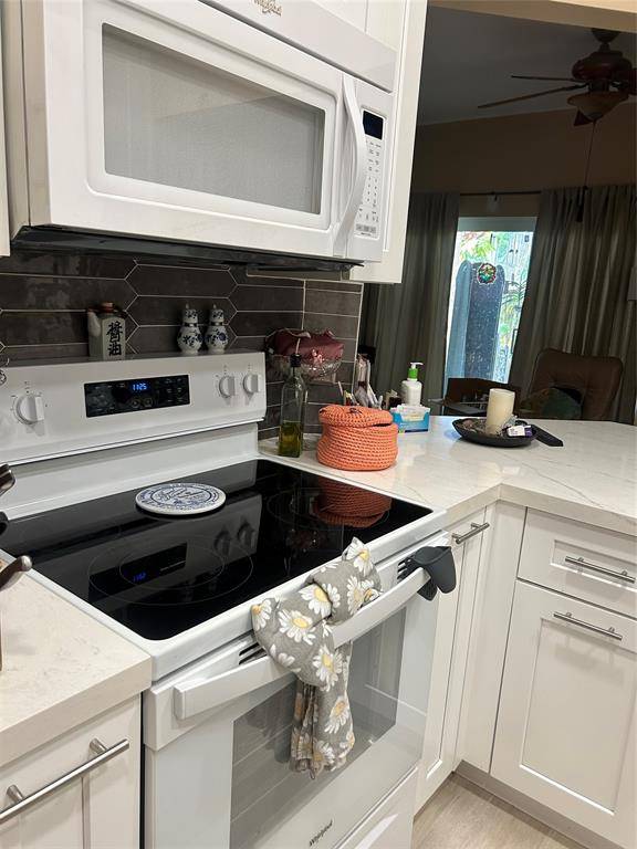 Pembroke Pines, FL 33024,1210 NW 100th Ave #1210