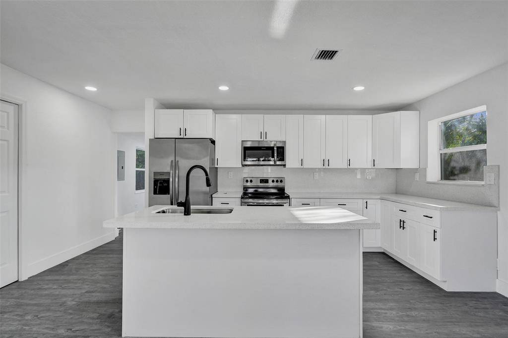 Margate, FL 33063,6092 NW 24th CT